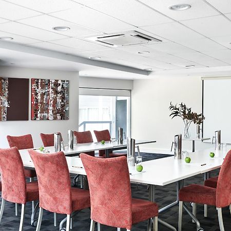 Punthill Essendon Aparthotel Melbourne Exterior photo