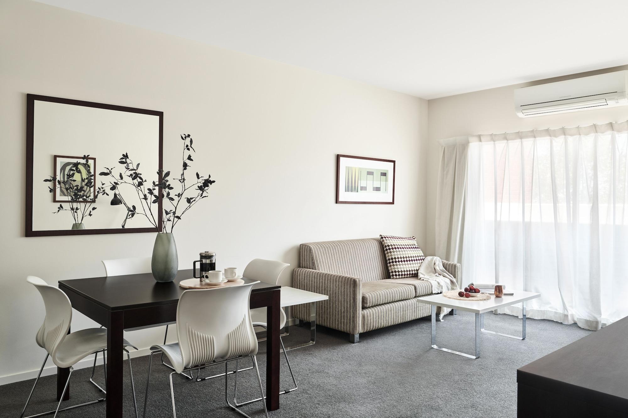 Punthill Essendon Aparthotel Melbourne Exterior photo