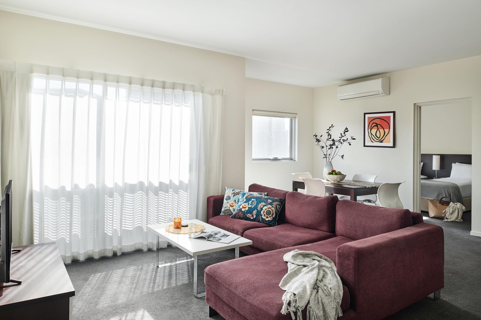 Punthill Essendon Aparthotel Melbourne Exterior photo