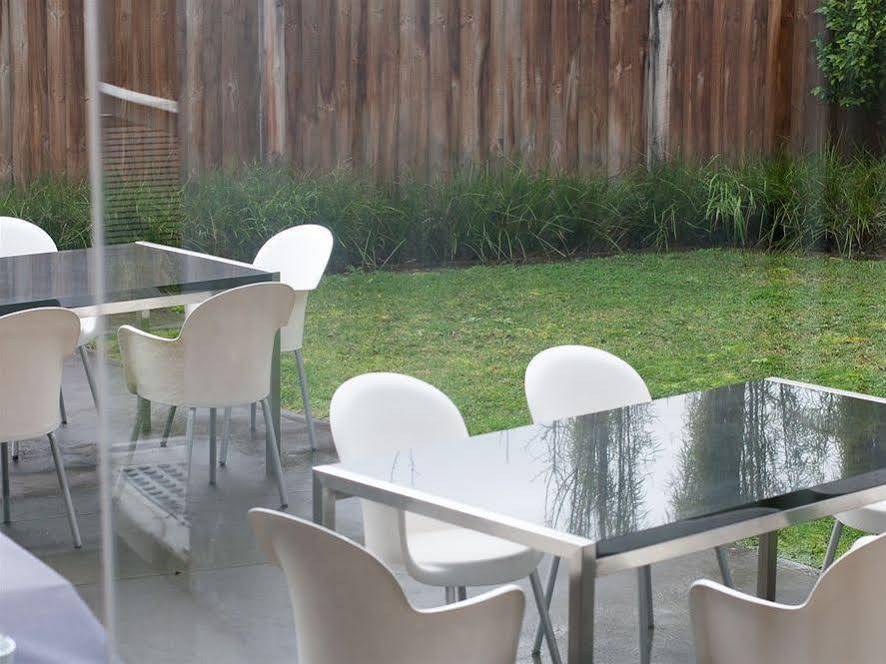 Punthill Essendon Aparthotel Melbourne Exterior photo